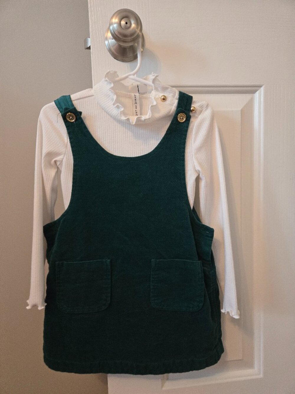 Girls Janie and Jack size 3T white turtleneck and green jumper